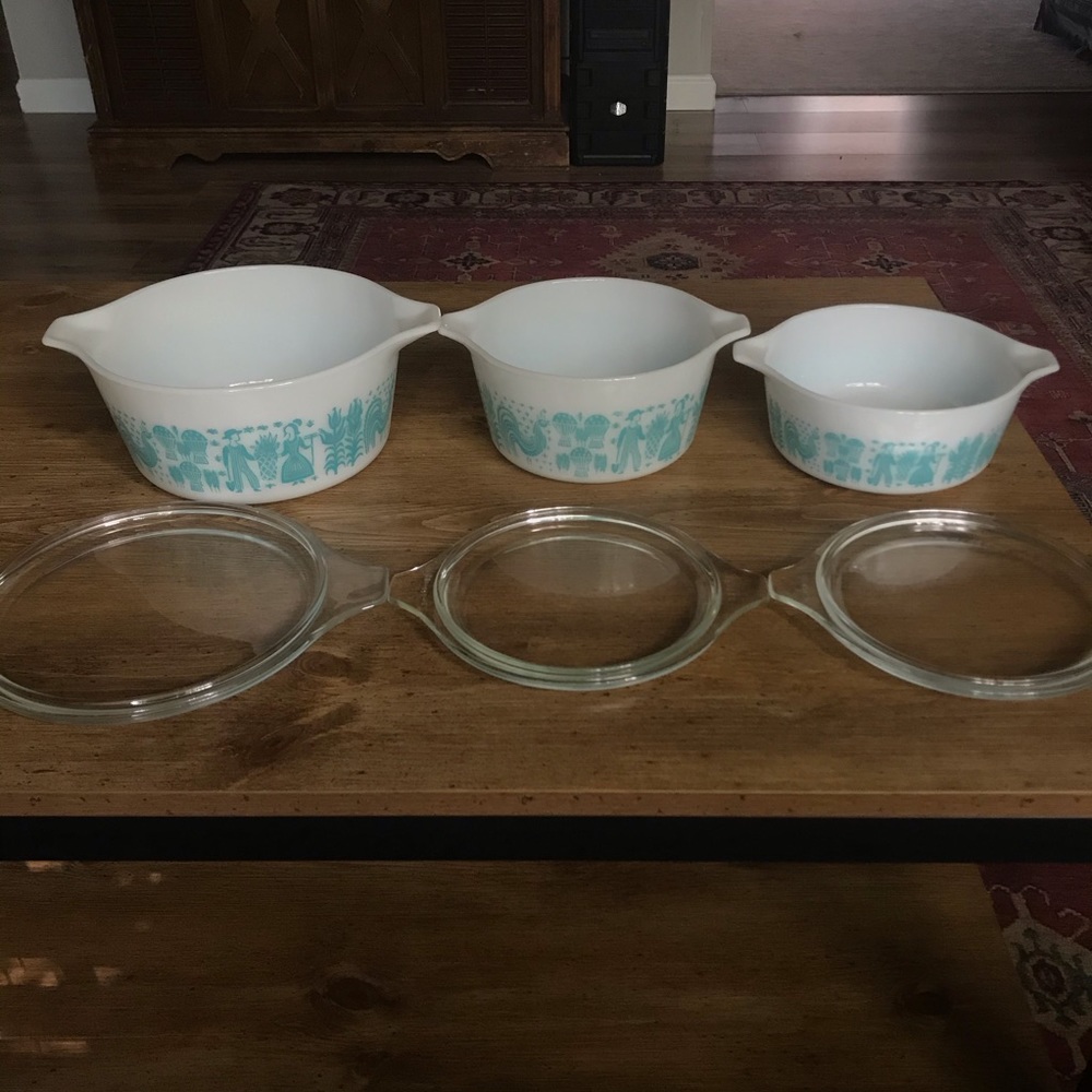 RARE 1957 PYREX Amish Butterprint Casserole Set